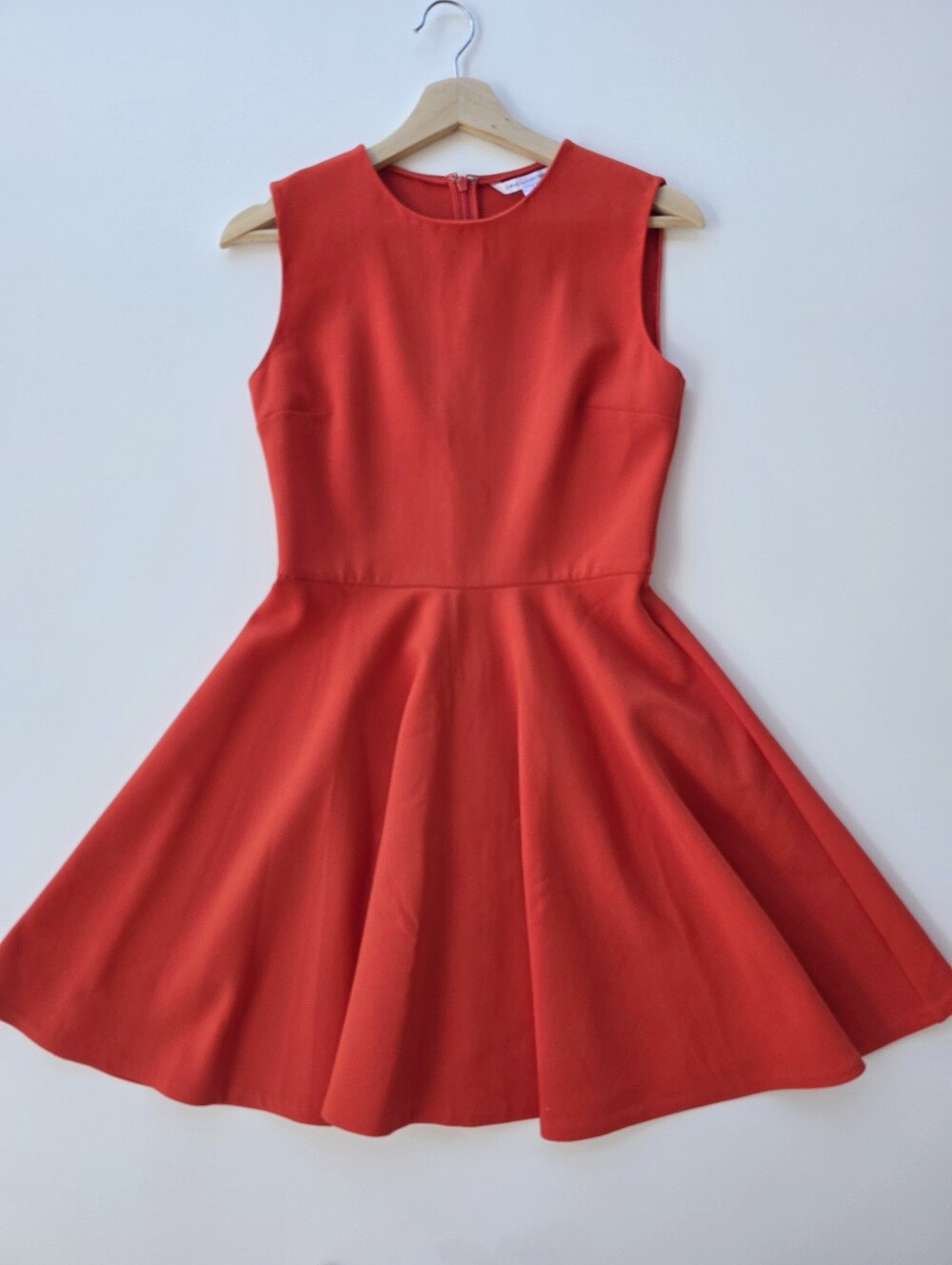 Diane Von Furstenburg Jeannie Red Sleeveless Fit And Flate Mini Skater Dress
